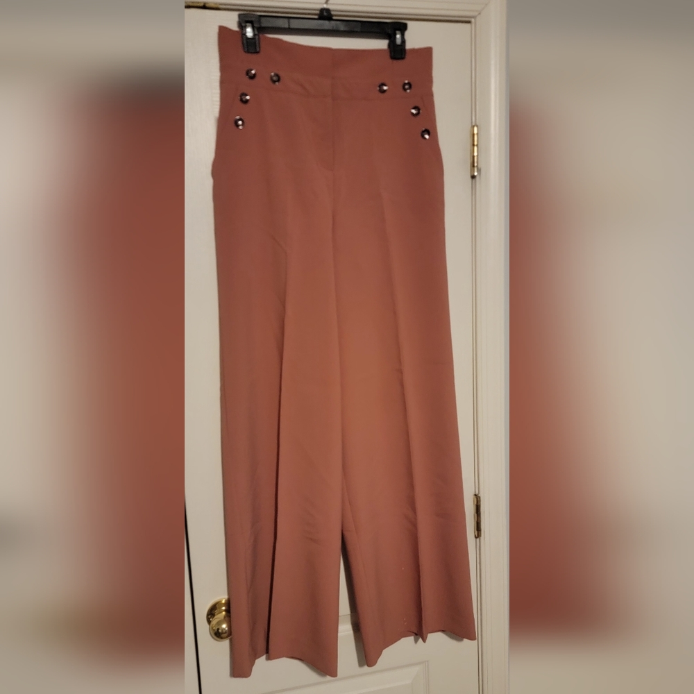 Wide leg trousers